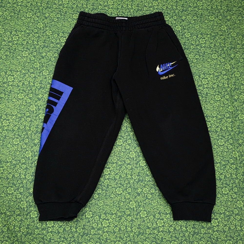 Nike Kids Black and Maroon Sweatpants Set - Picture 3 of 11